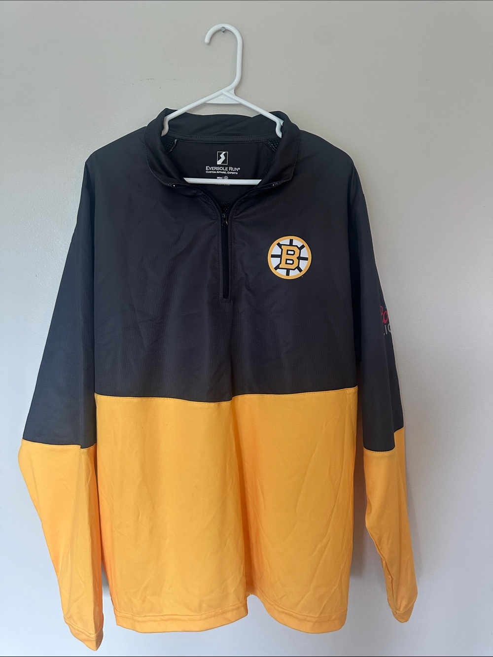 Eversole Run Men’s Black & Yellow Half-Zip Pullover Jacket
